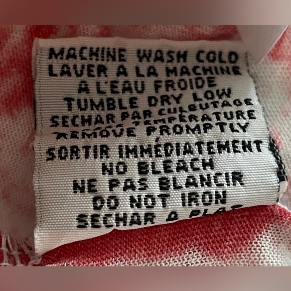 Coca-Cola Shirt, open back, Medium, purchased at boutique, women’s, SUPER CUTE - Picture 6 of 7